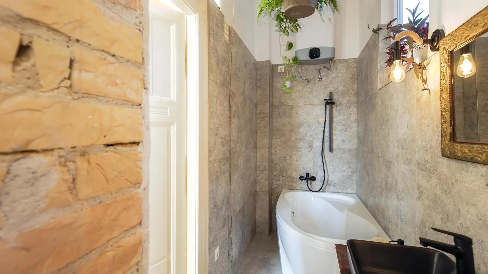After Eight Apartment Budapest Hungary