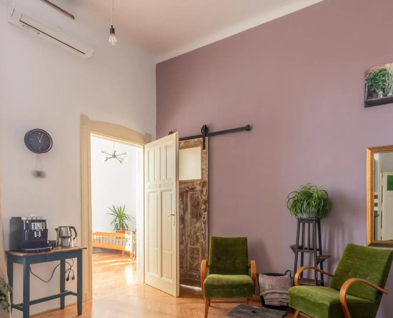 After Eight Apartment Budapest