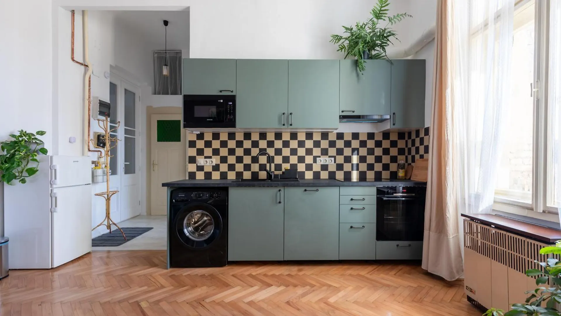 After Eight Apartment Budapest